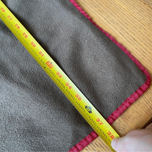 Thirty One Tail Gate Blanket Throw burgundy plaid 59” x 37.5” - Picture 6 of 6